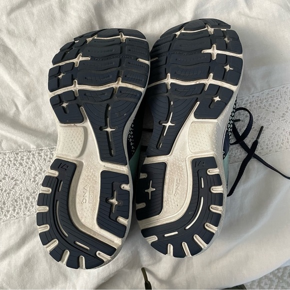 Brooks Ghost 14 Blue purple Size Women's 9 - Picture 4 of 8